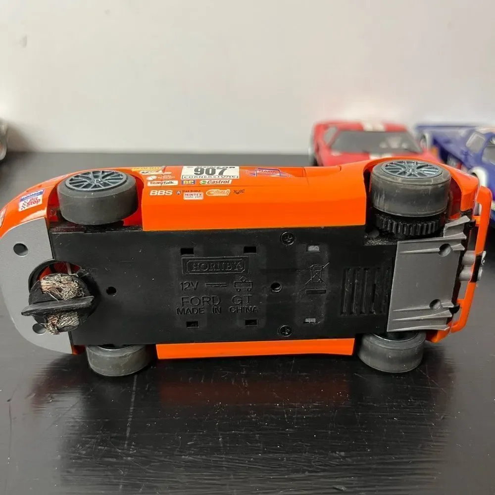 Scalextric 1:32 scale plastic slot cars